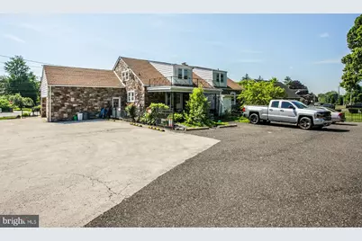 2111 Dekalb Pike, East Norriton, PA 19401 - Photo 11