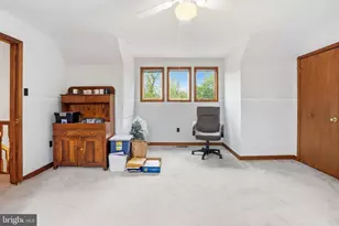2045 Adams Rd, East Greenville, PA 18041 - Photo 35