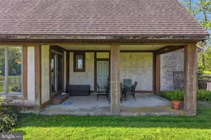 2045 Adams Rd, East Greenville, PA 18041 - Photo 47