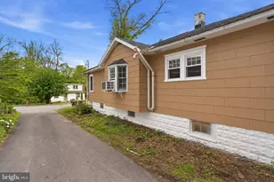 2950 E Walnut St, Colmar, PA 18915 - Photo 25