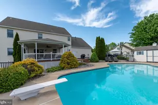 210 Jordan Dr, Gilbertsville, PA 19525 - Photo 25