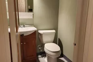 107 Woodstream Dr, West Norriton, PA 19403 - Photo 13