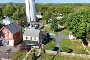 431 Main St, East Greenville, PA 18041 - Photo 3