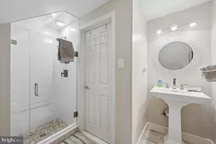 8901 Montgomery Ave, Wyndmoor, PA 19038 - Photo 25