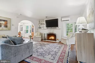 217 Rock Glen Road, Wynnewood, PA 19096 - Photo 5