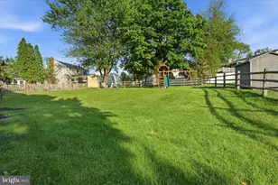 26 Iroquois Dr, Royersford, PA 19468 - Photo 5