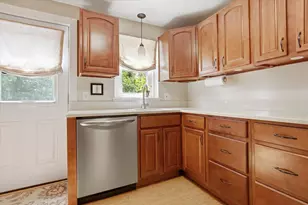 74 Cedar St, Pottstown, PA 19464 - Photo 9