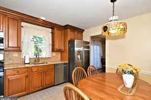 204 Orlemann Ave, Oreland, PA 19075 - Photo 11