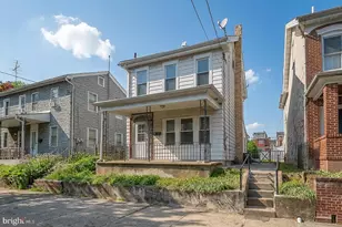 431 Cherry St, Pottstown, PA 19464 - Photo 1