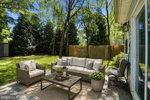 2 Horseshoe Cir, Horsham, PA 19044 - Photo 23