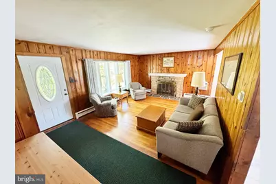 4156 E Campbell Road E, Pennsburg, PA 18073 - Photo 5