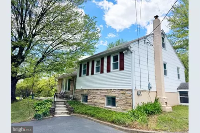4156 E Campbell Road E, Pennsburg, PA 18073 - Photo 3