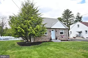 2108 N Line St, Lansdale, PA 19446 - Photo 3