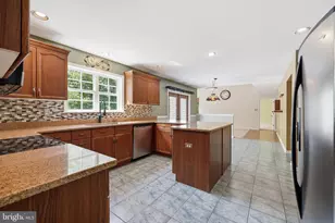 210 Meng Rd, Schwenksville, PA 19473 - Photo 15