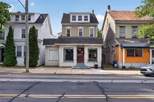 866 E High St, Pottstown, PA 19464 - Photo 1