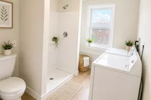 56 Stewart St, Bridgeport, PA 19405 - Photo 5