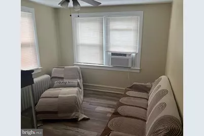 335 E 11th Avenue, Conshohocken, PA 19428 - Photo 3