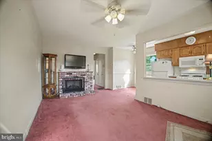 131 Buttonwood St, Norristown, PA 19401 - Photo 5