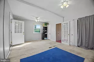 131 Buttonwood St, Norristown, PA 19401 - Photo 11