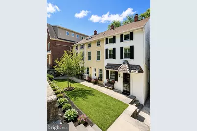 22 Balligomingo Road, Conshohocken, PA 19428 - Photo 1