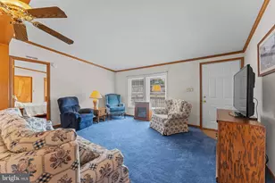 365 W 6th St, Red Hill, PA 18076 - Photo 5