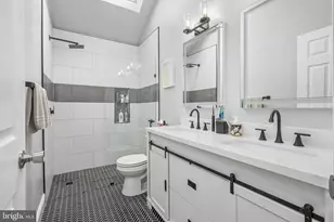 250 Freeland Dr, Collegeville, PA 19426 - Photo 9