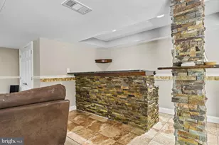 250 Freeland Dr, Collegeville, PA 19426 - Photo 17