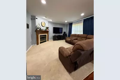1129 Byron Court, Lansdale, PA 19446 - Photo 5