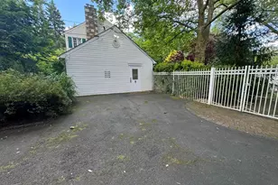 417 Wingate Rd, Huntingdon Valley, PA 19006 - Photo 3