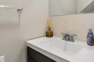 30 Bryn Mawr Ave, Bala Cynwyd, PA 19004 - Photo 13