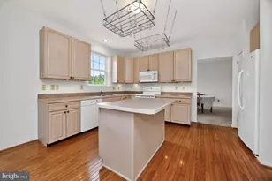 976 Stuart Dr, Pottstown, PA 19464 - Photo 15