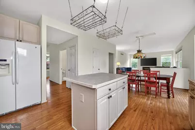 976 Stuart Drive, Pottstown, PA 19464 - Photo 13