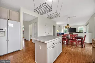 976 Stuart Dr, Pottstown, PA 19464 - Photo 13