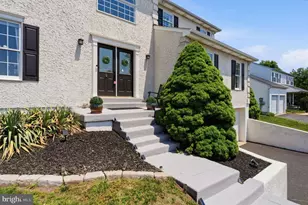 2406 Donna Ln, Pottstown, PA 19464 - Photo 5