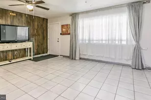 633 E Elm St, Norristown, PA 19401 - Photo 5