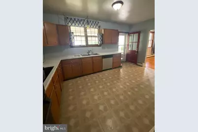 1002 Windsor Avenue, Dresher, PA 19025 - Photo 13