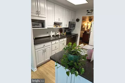 1001 City Avenue #W-114A, Wynnewood, PA 19096 - Photo 9