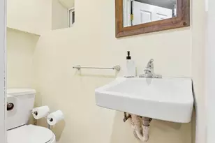 102 Rockglen Rd, Wynnewood, PA 19096 - Photo 21