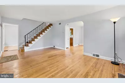 102 Rock Glen Road, Wynnewood, PA 19096 - Photo 11
