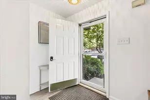 113 Winged Foot Ct, Royersford, PA 19468 - Photo 3