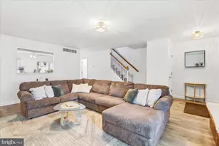 113 Winged Foot Ct, Royersford, PA 19468 - Photo 5