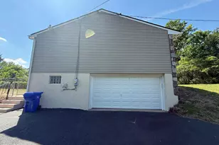 1104 Church Rd, Wyncote, PA 19095 - Photo 31