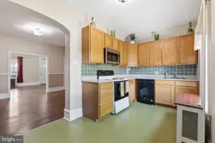 42 W Hamlin Ave, Telford, PA 18969 - Photo 11