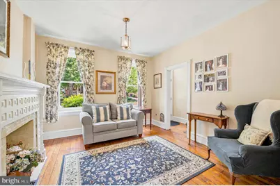 209 E 10th Avenue, Conshohocken, PA 19428 - Photo 5