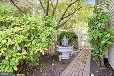 209 E 10th Avenue, Conshohocken, PA 19428 - Photo 41