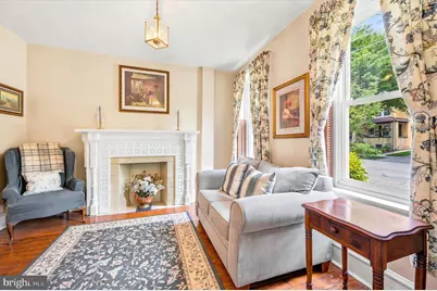 209 E 10th Avenue, Conshohocken, PA 19428 - Photo 7
