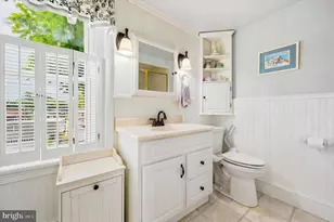 209 E 10th Ave, Conshohocken, PA 19428 - Photo 29