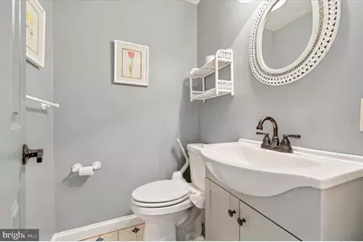 209 E 10th Avenue, Conshohocken, PA 19428 - Photo 19