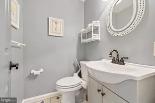 209 E 10th Ave, Conshohocken, PA 19428 - Photo 19