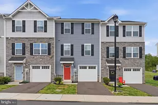 118 Nelson Ln, Sanatoga, PA 19464 - Photo 1